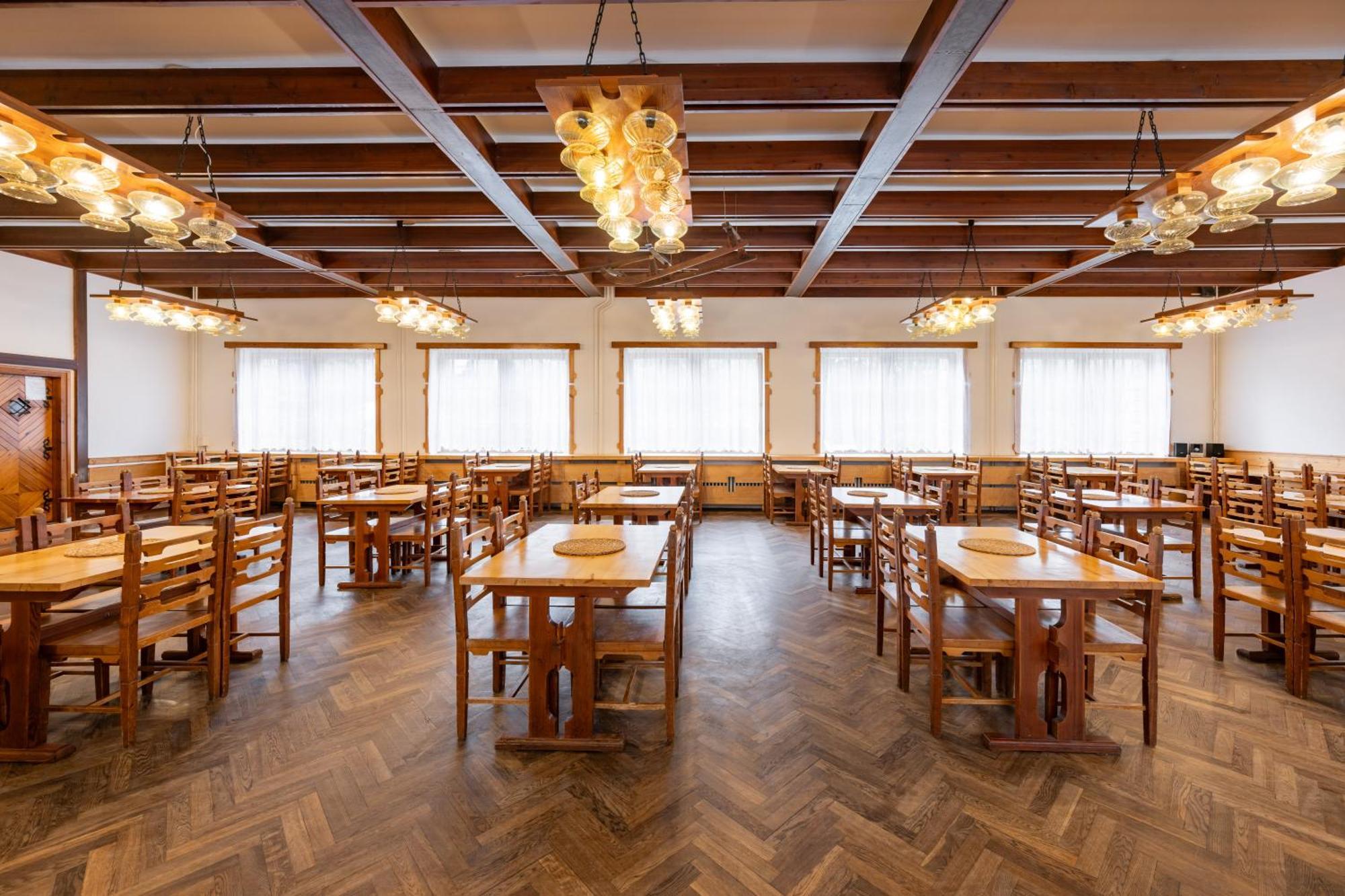 Horsky Hotel Kycerka Velké Karlovice Exterior foto
